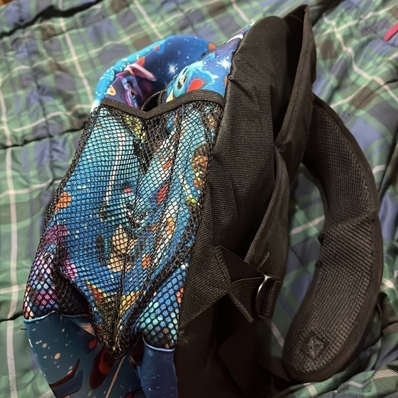 *New*  Kids backpack with Yoda front zippered pocket - Picture 3 of 4